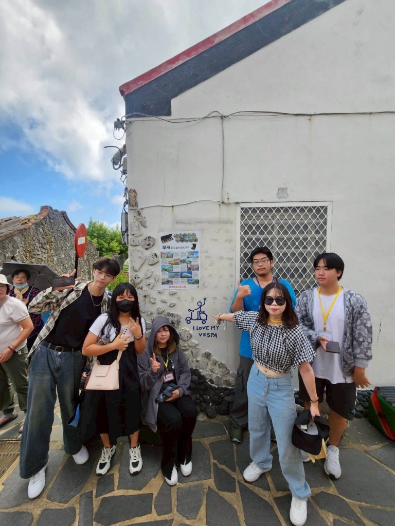 LINE_ALBUM_927迎新活動_250929_757