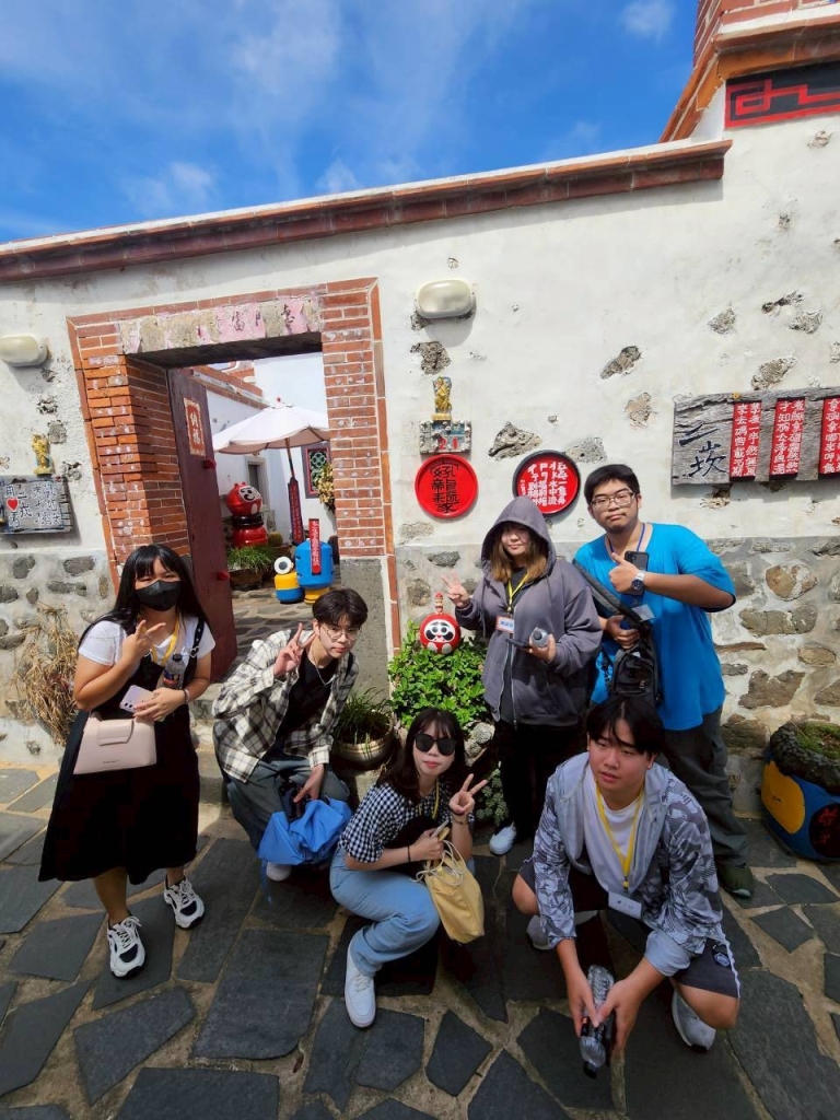 LINE_ALBUM_927迎新活動_250929_765