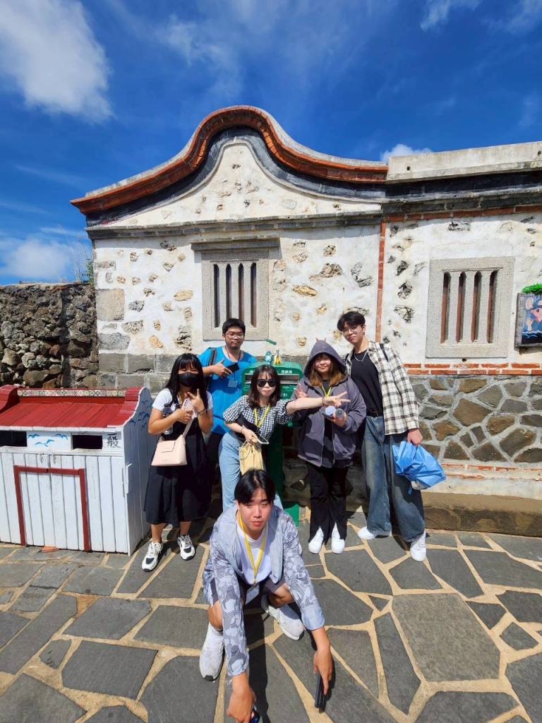 LINE_ALBUM_927迎新活動_250929_763